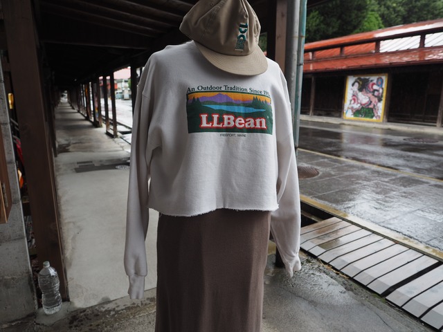 AMERICA 1990‘s L.L.Bean Bold cut Sweat