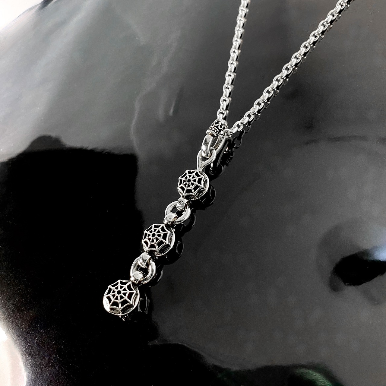 SPIDER WEB BALL:S NECKLACE Y/ スパイダーウェブボールYネックレス