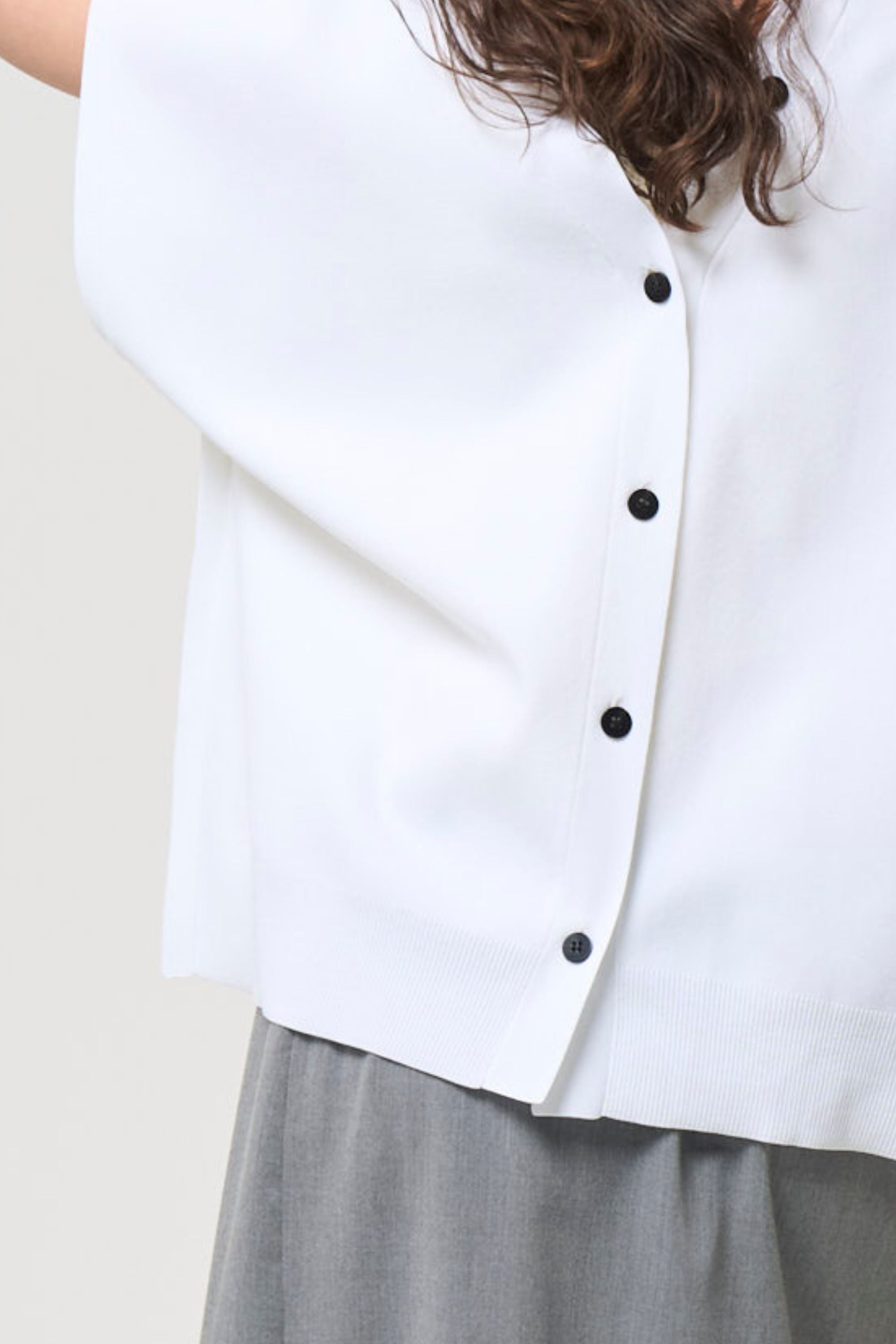 2way Spring Knit Poncho - WHITE | seven dot - ライフスタイルECサイト -