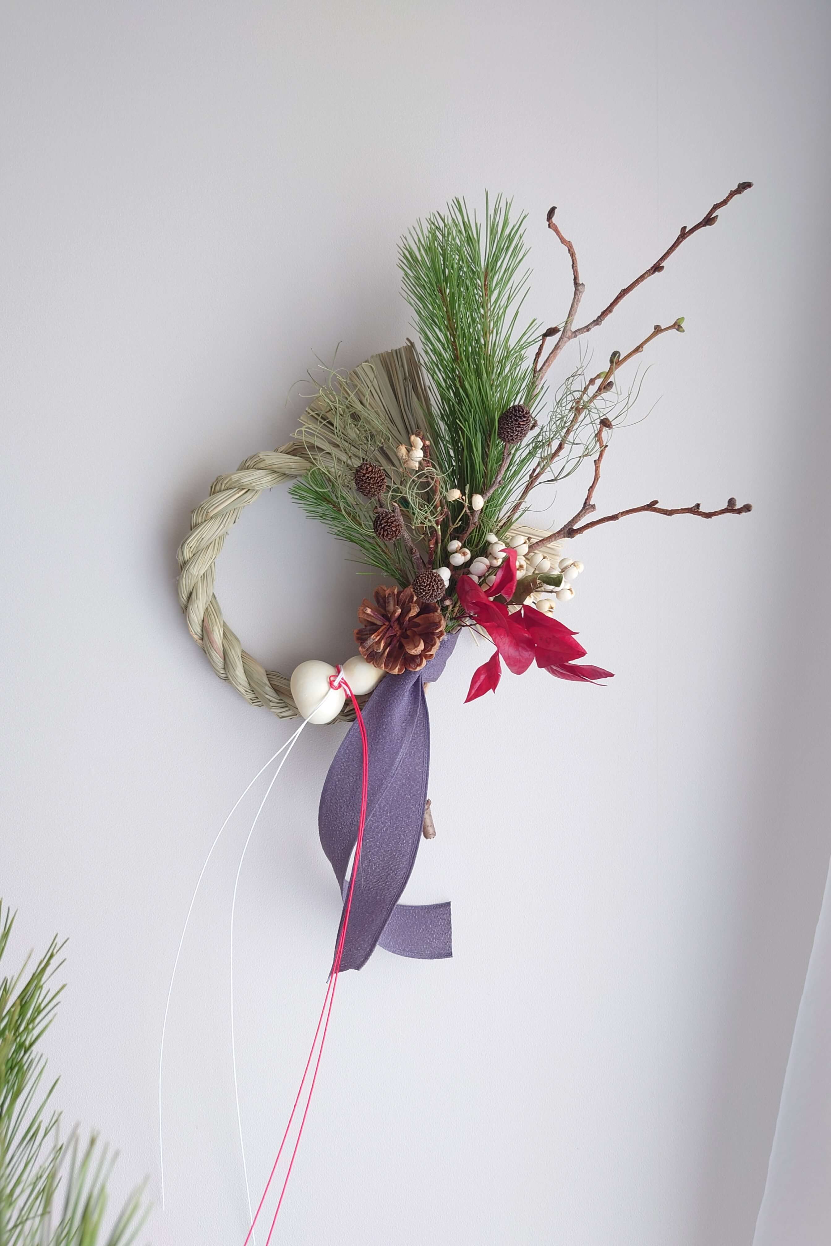 松と実ものの しめ飾り ― 和モダン・大人のお正月飾り ―