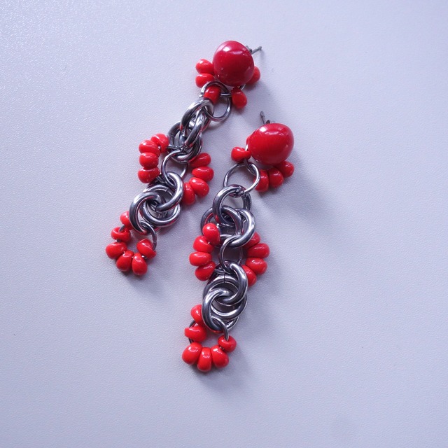 red currant pierce