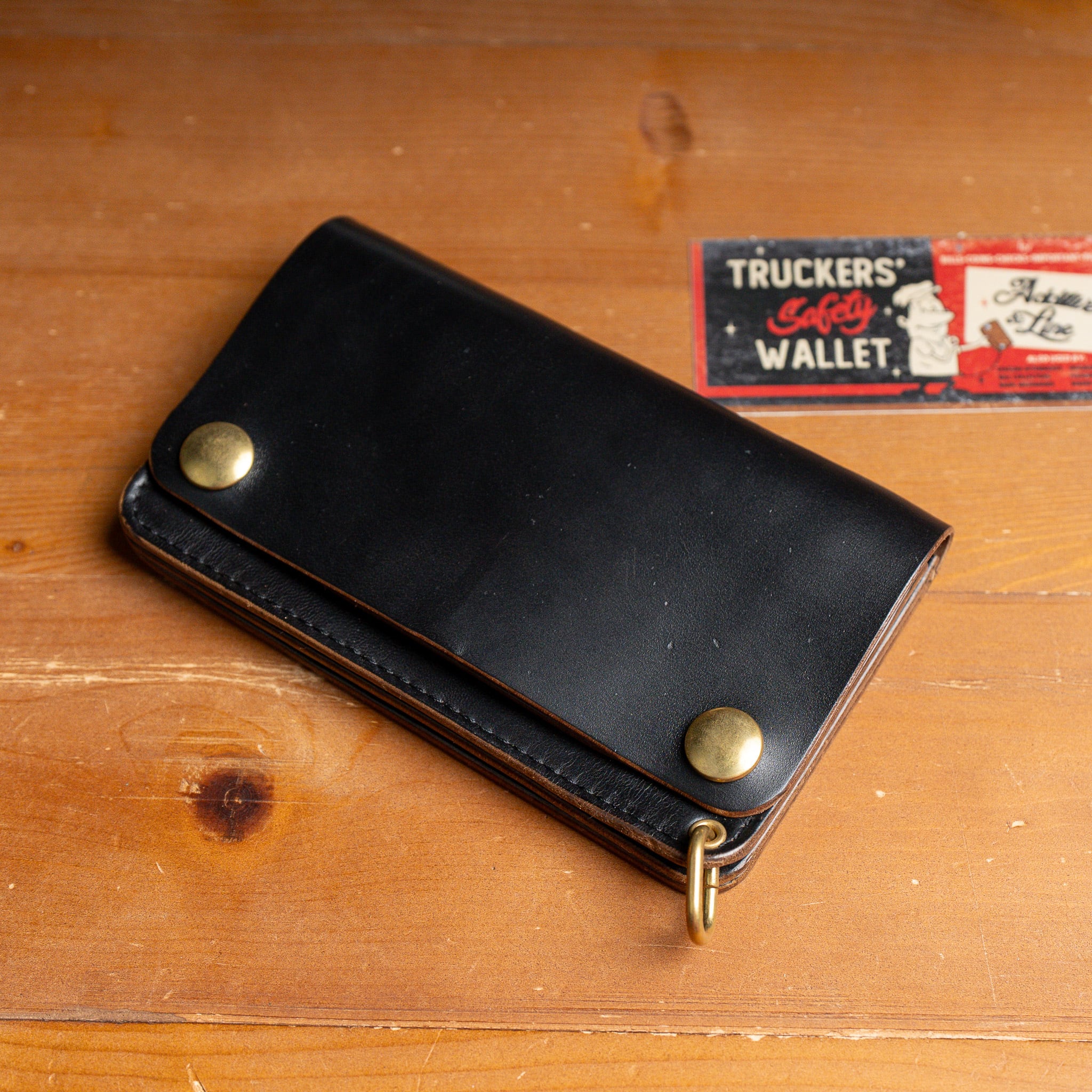 Additive and Line】Tracker Wallet TW-004 Maryam Horse Butt 3層