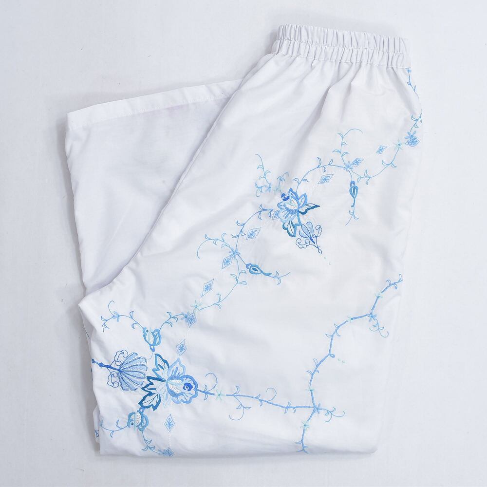 Remakeリメイク 再構築 パッチワーク&フラワー刺繍 デザイン ルーズシルエット イージーパンツ ホワイト 古着 裏地付き レディースW72~108cm