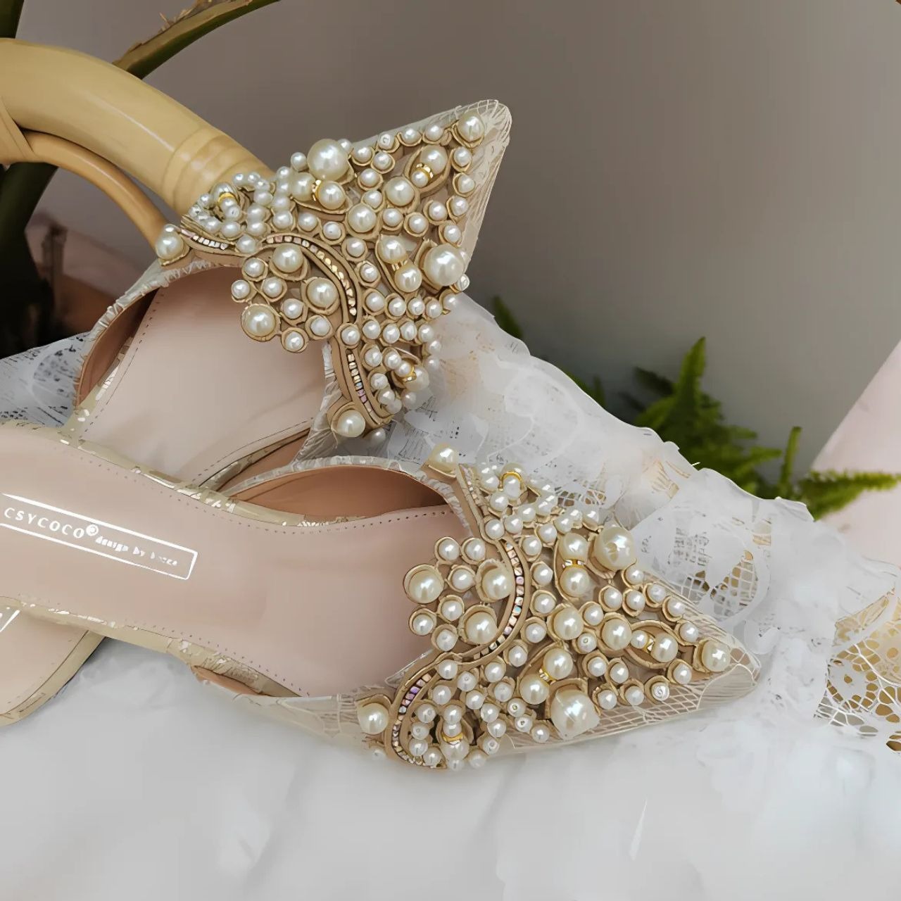 Bijou Pointed Toe Mule F0297
