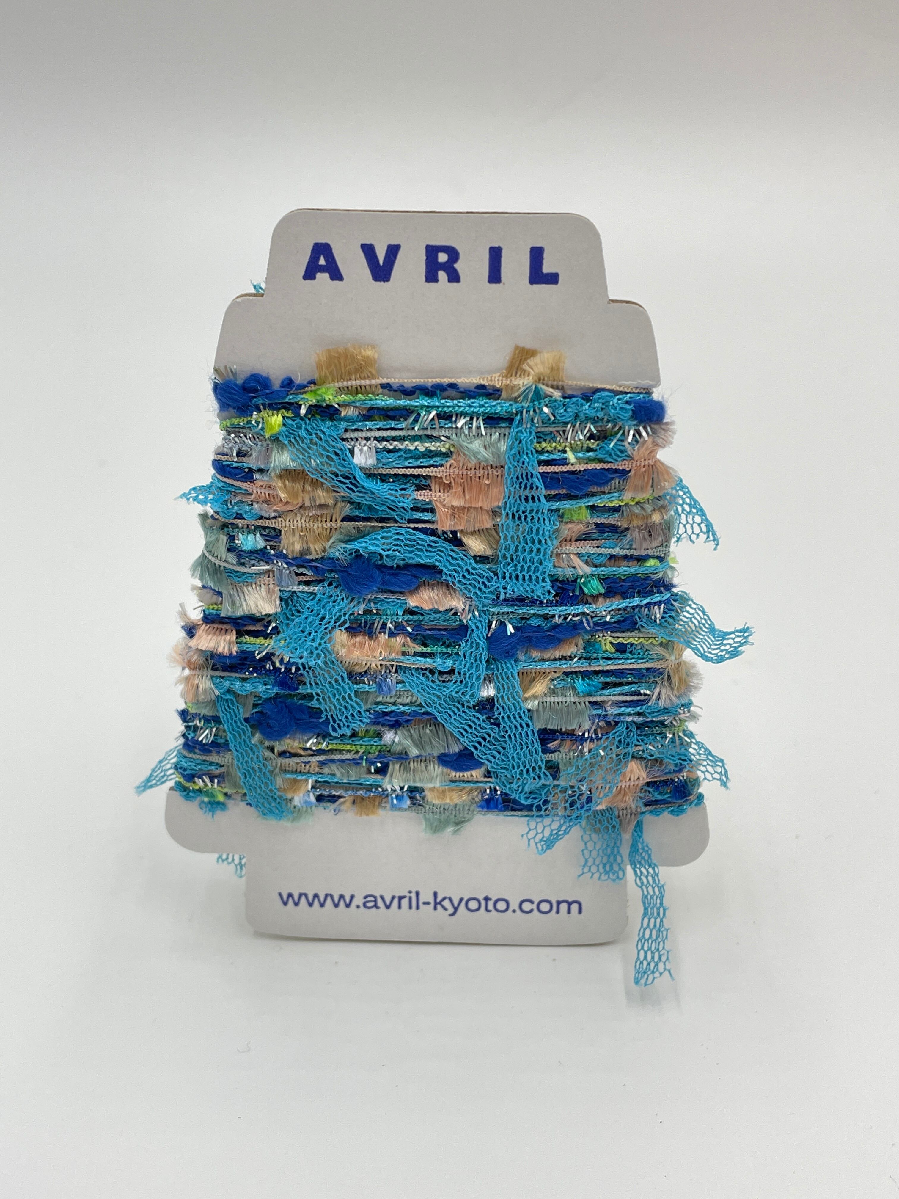 集めたくなる♬楽しい♬可愛い♡『ちょこっと巻きのファンシー糸』AVRILペラコーン081