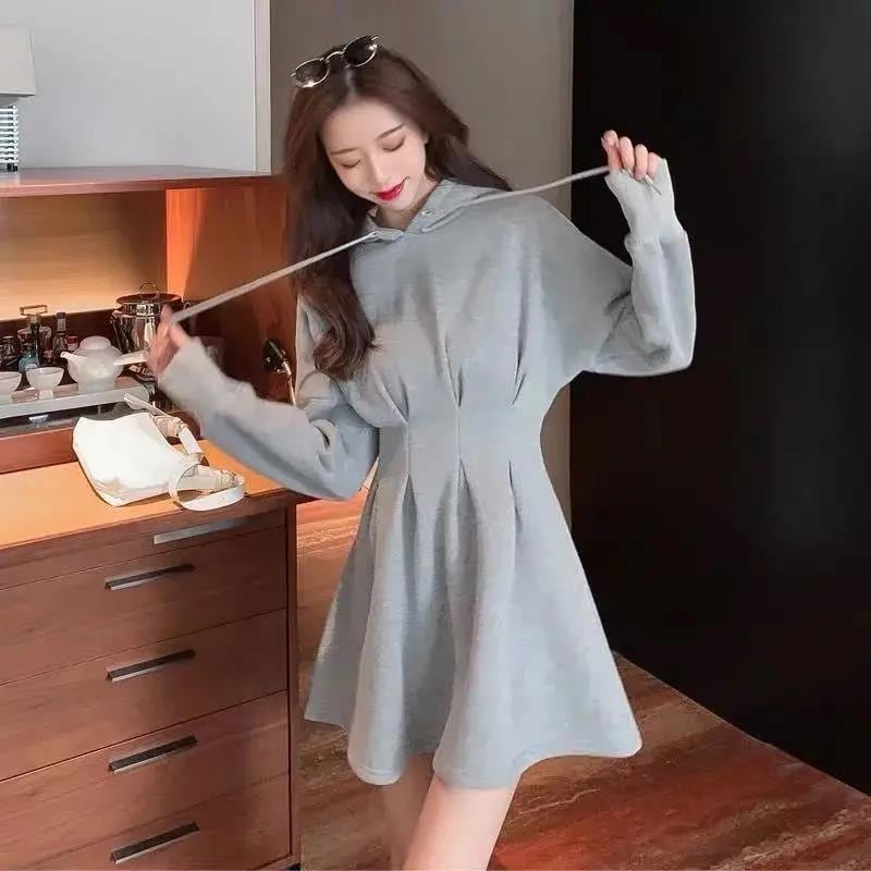 秋冬コーデ♡ミニワンポイントバッグ 人形付き可愛い韓国 秋冬コーデ♡ミニワンポイントバッグ 人形付き可愛い韓国