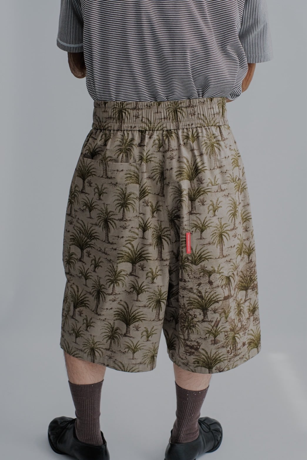 ABELIA EDWARD GOUCHA】ECHO SHORTS | puzzle