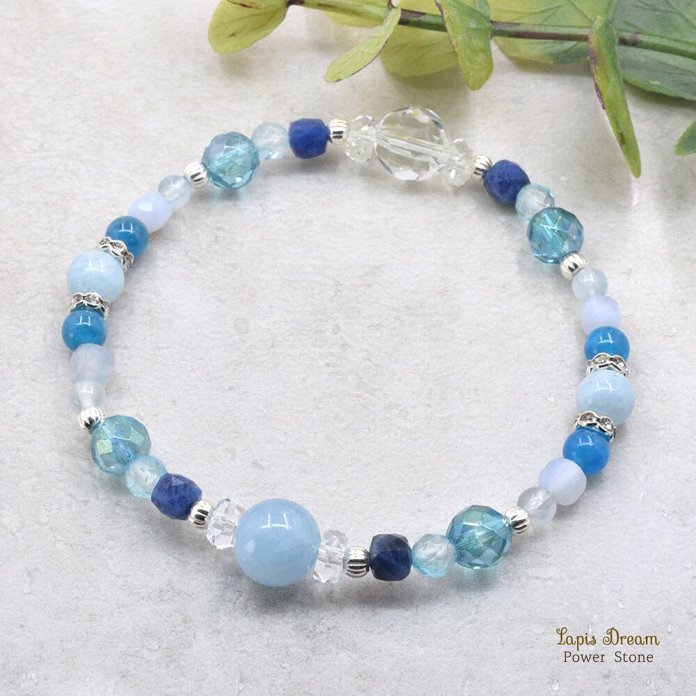 ポジティブ思考で、幸運を引き寄せるお守り | アクアマリン、アクアオーラのパワーストーンブレスレット