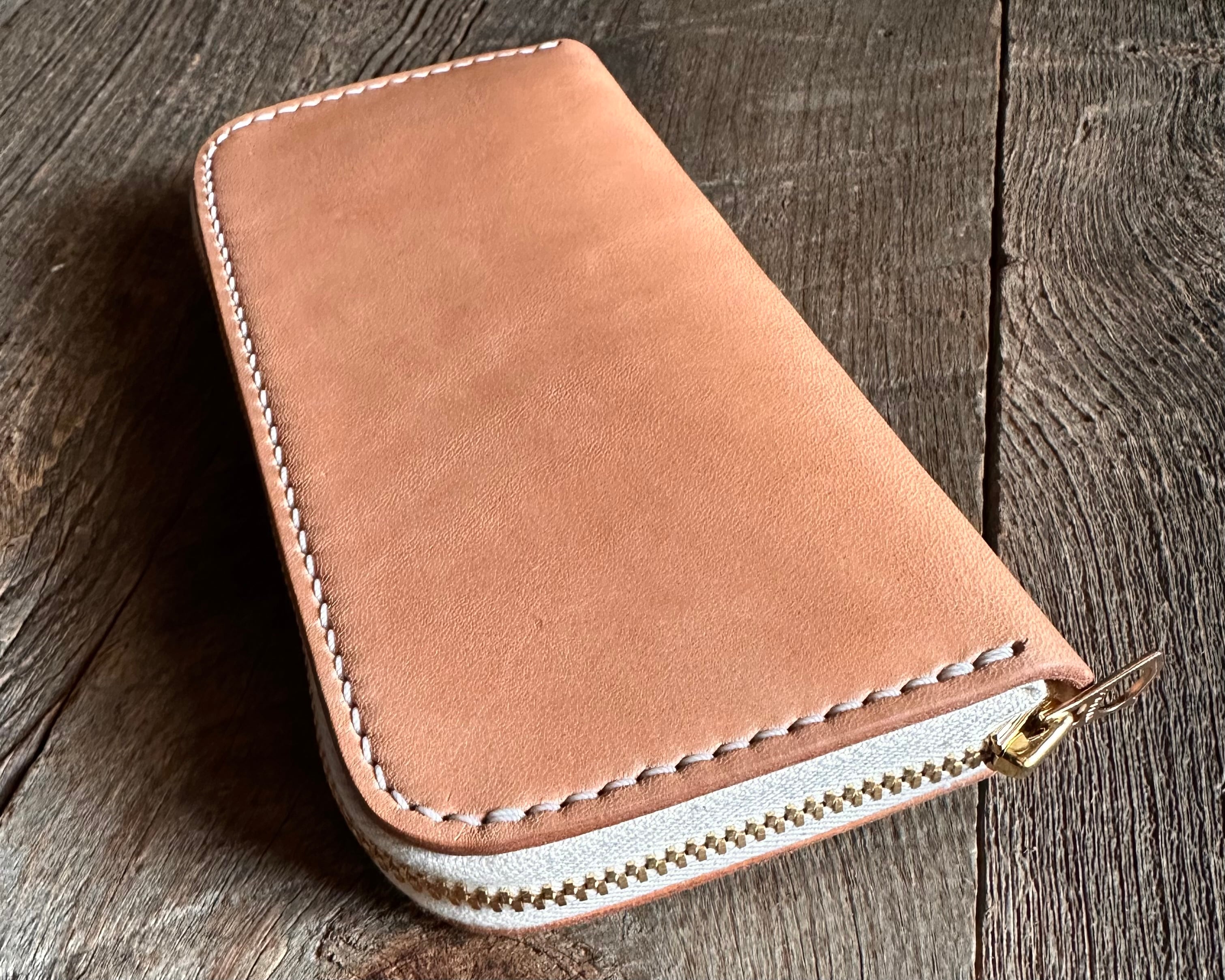 ROUND ZIP LONG WALLET | Casoworks