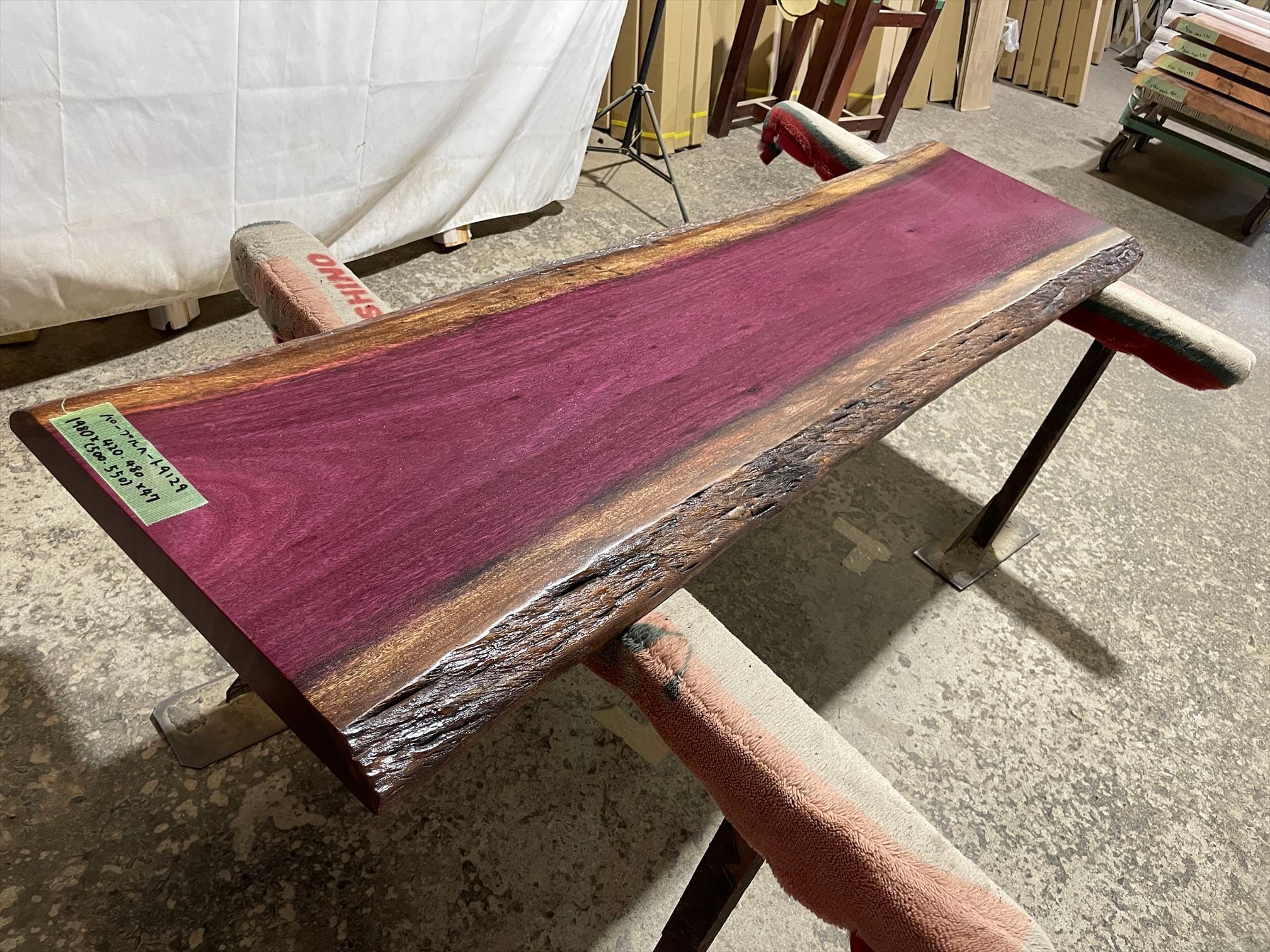 パープルハート9129 一枚板無垢 乾燥材 1980x420‐480x47mm カウンター