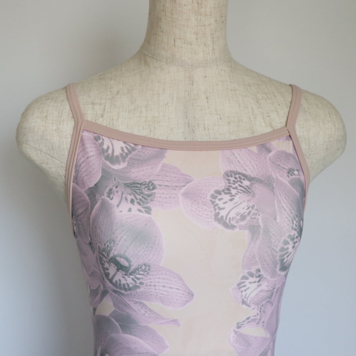 Orchid オーキッド | Sakiko McDonough