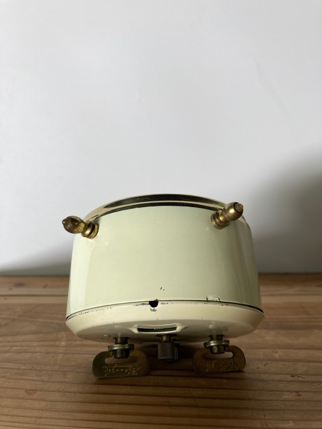 ヴィンテージのKIENZLE社の目覚まし時計