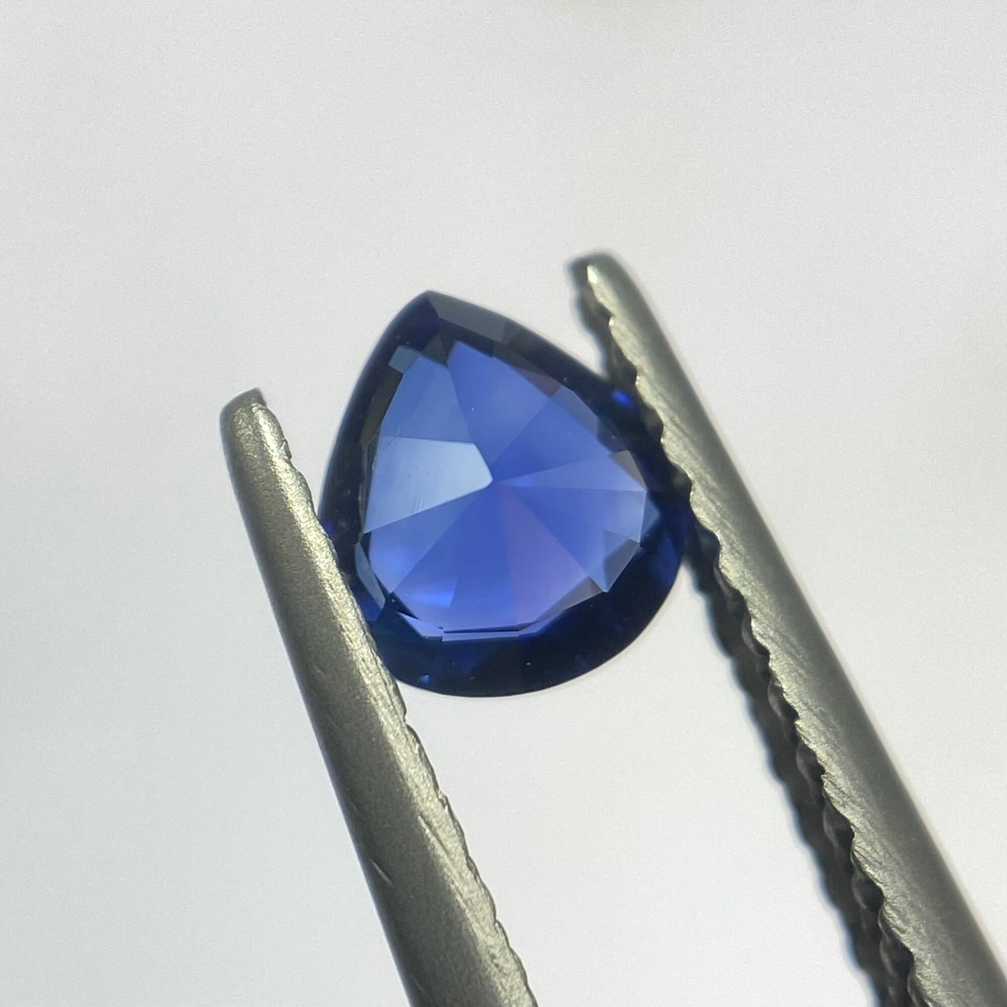 どこまでもブルーなサファイア