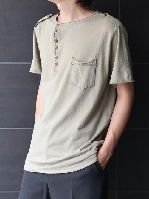 【Daniele Alessandrini】asymmetry henley neck top