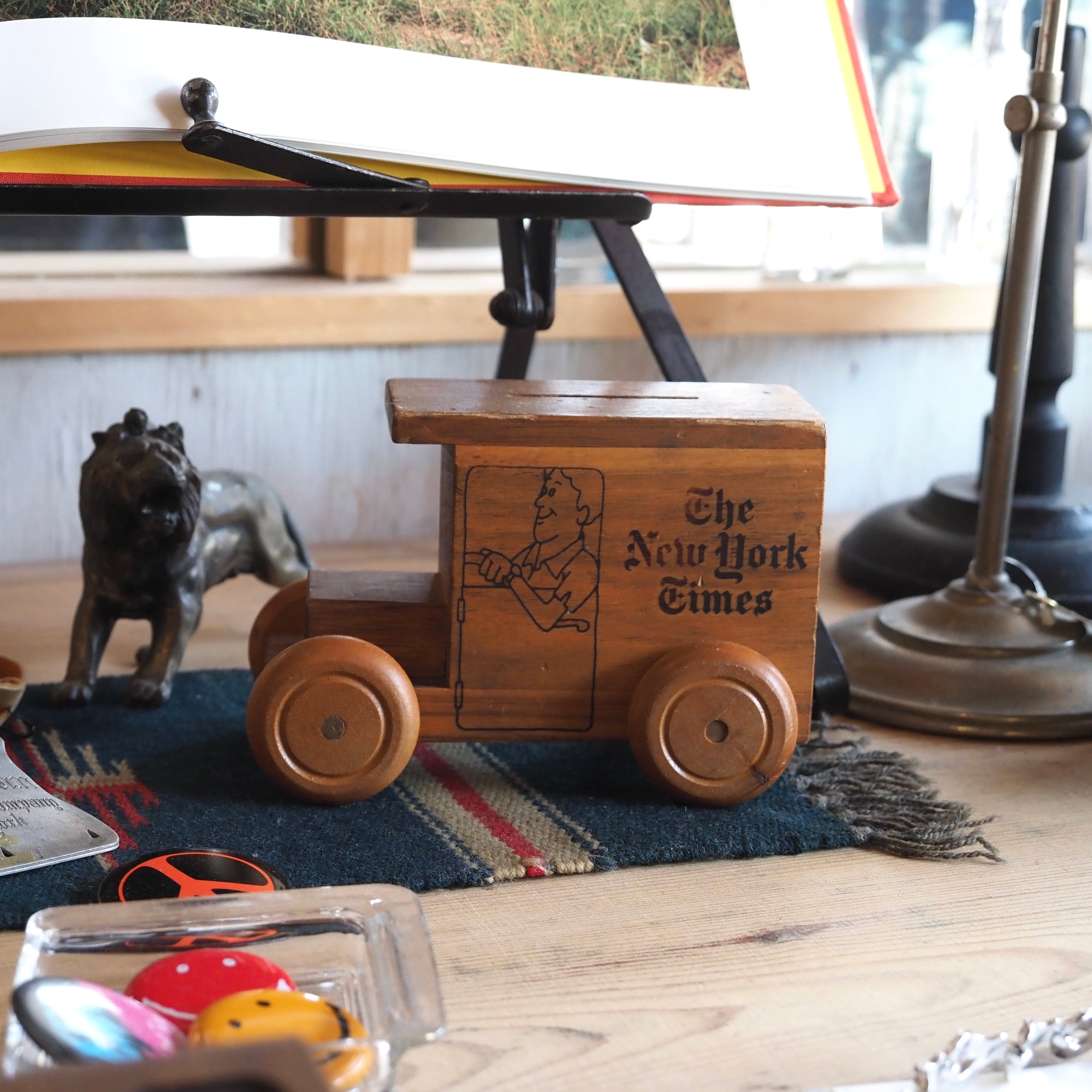 1979’s The New York Times Wooden Coin Bank トイスタルジア ニューヨークタイムズ コインバンク