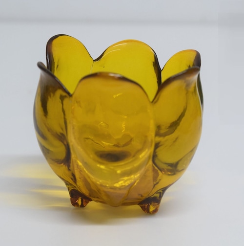 ポルトガル製　リサイクル硝子　花びら型　アンバーガラス　花器　花瓶　置物