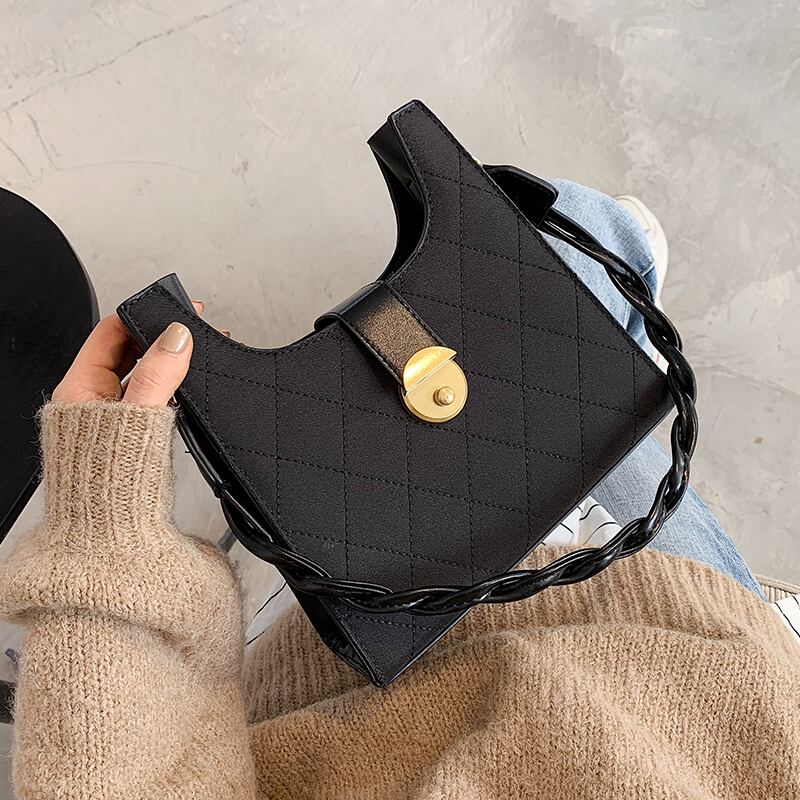 オータムウィンターショルダーバッグ 秋物 冬物 メッセンジャーバッグ 手作りハンドバック36438544772