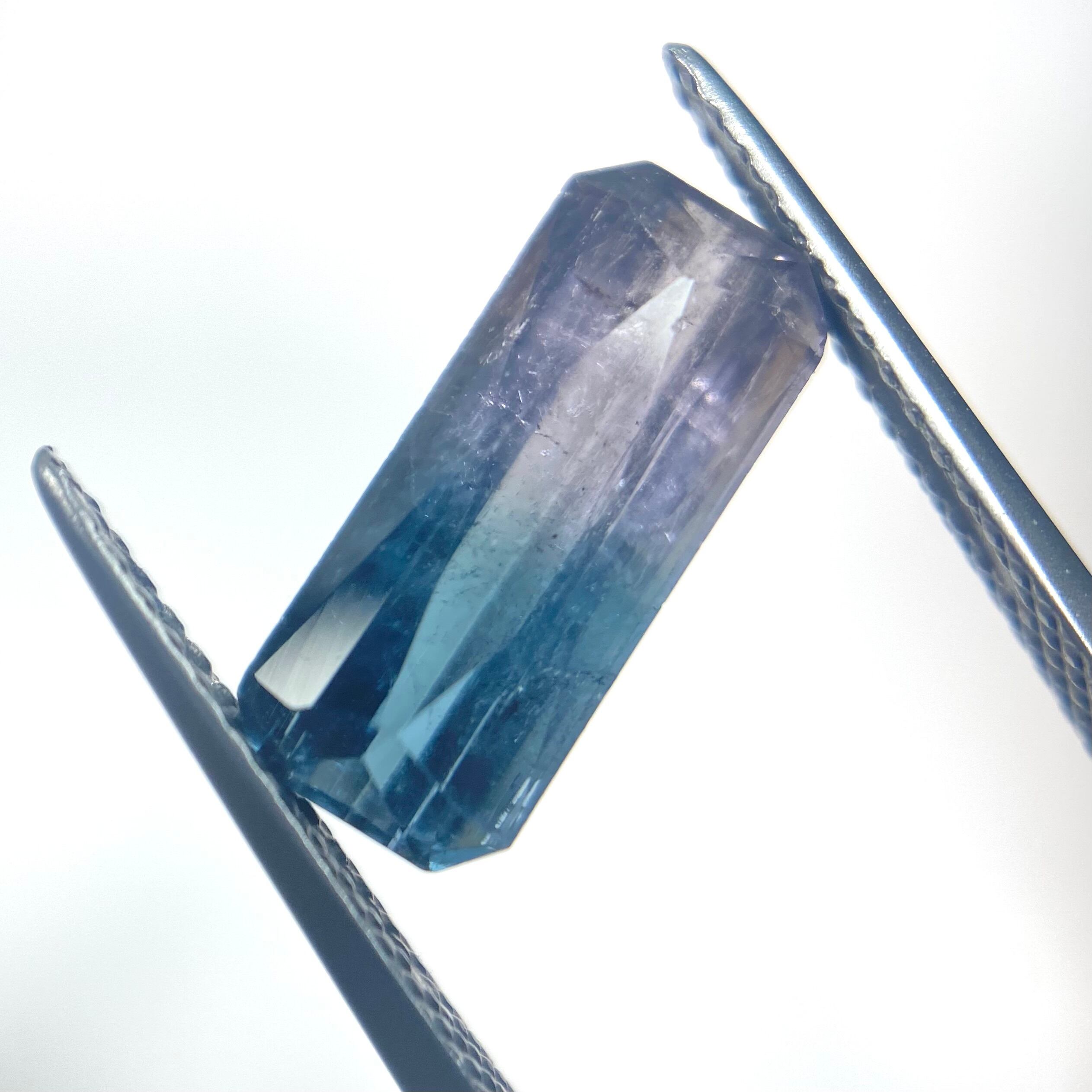 静 バイカラートルマリン