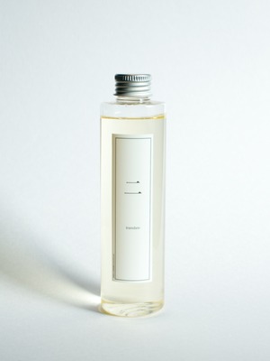 translate髪のためのシャンプー 200ml