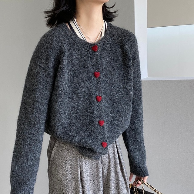 【outer】ハートボタンニットカーディガン Q7239