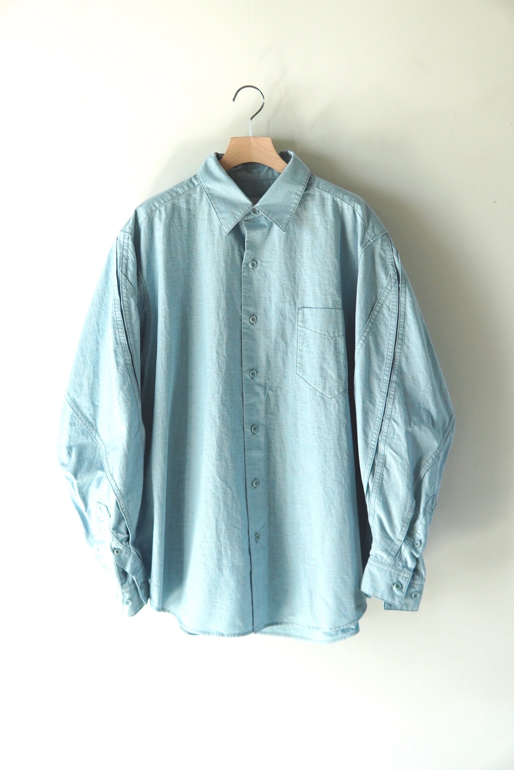 i'm here : / " TWIST " SLEEVE SHIRT