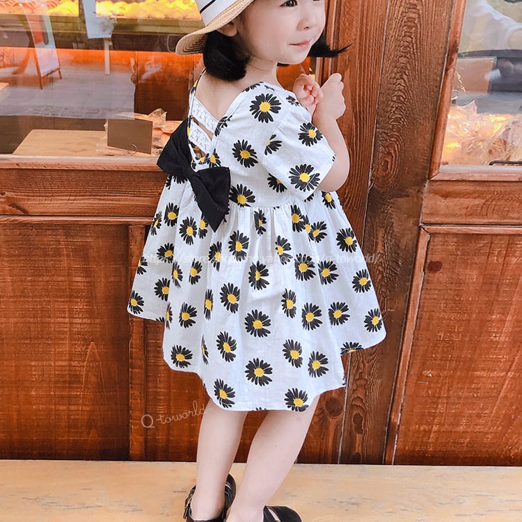 90 130 ワンピース 花柄 バックリボン サマードレス ディジー 韓国風 可愛い 女の子キッズ 子供服 Q Toworld キュートワールド 子供服 メール便は何点でも送料の合計は280円