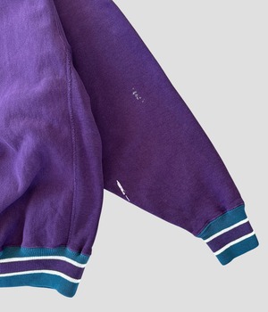 -Champion- Vintage 90s L Script Logo Reverse Weave Sweat made in USA