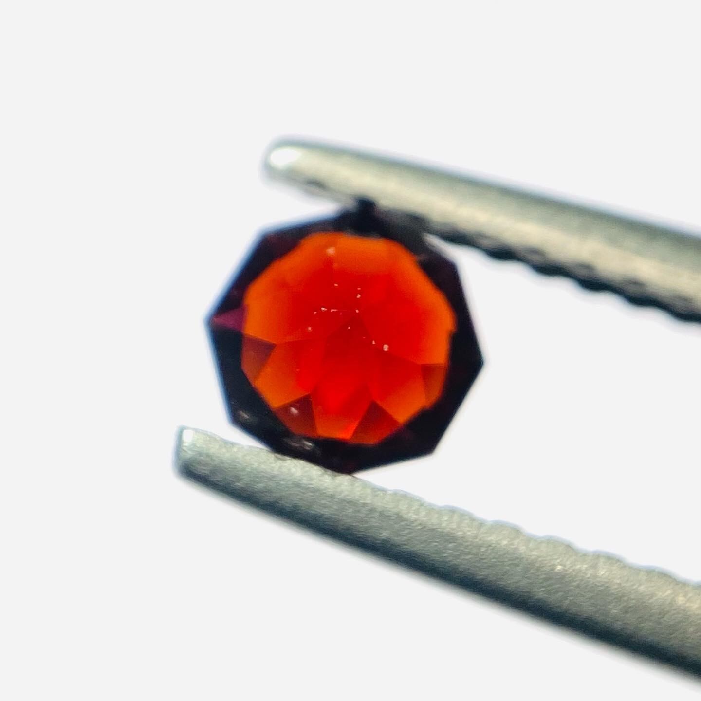 基本の赤！スピネル