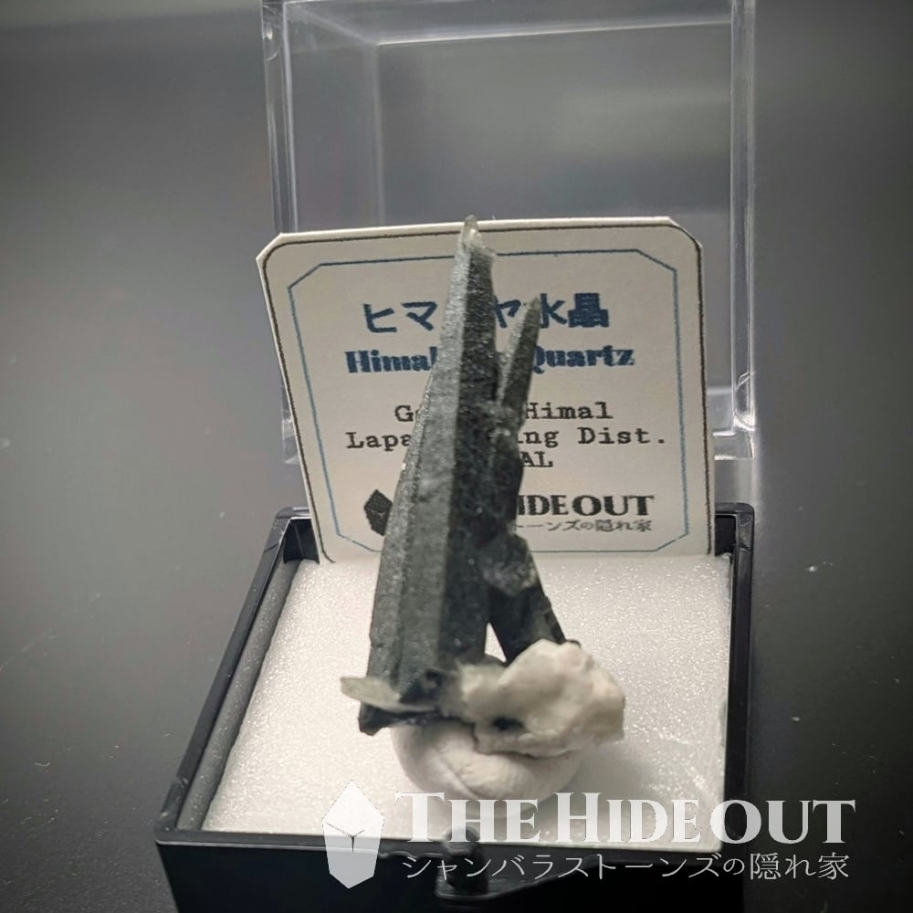 ヒマラヤ水晶オールドストック原石標本031 オクラっぽさ100%なクロー