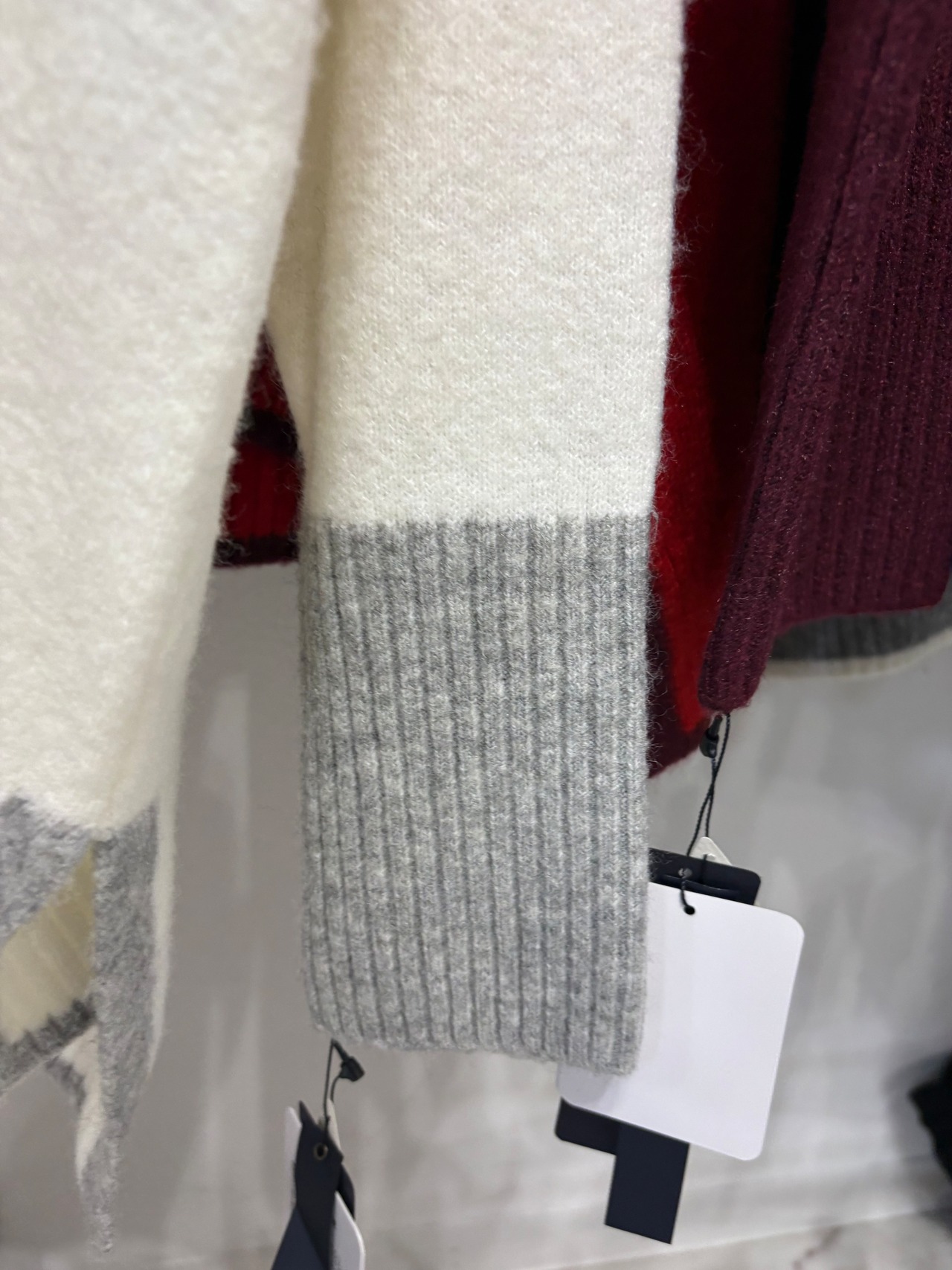 ROBE キラキラテープゆるネックニット　531935