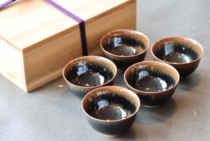 猪口 五客組 越中黒瀬戸 共箱