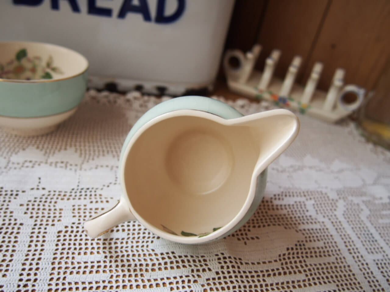 イギリスアンティーク 陶器製クリーマー | Bonny Bee