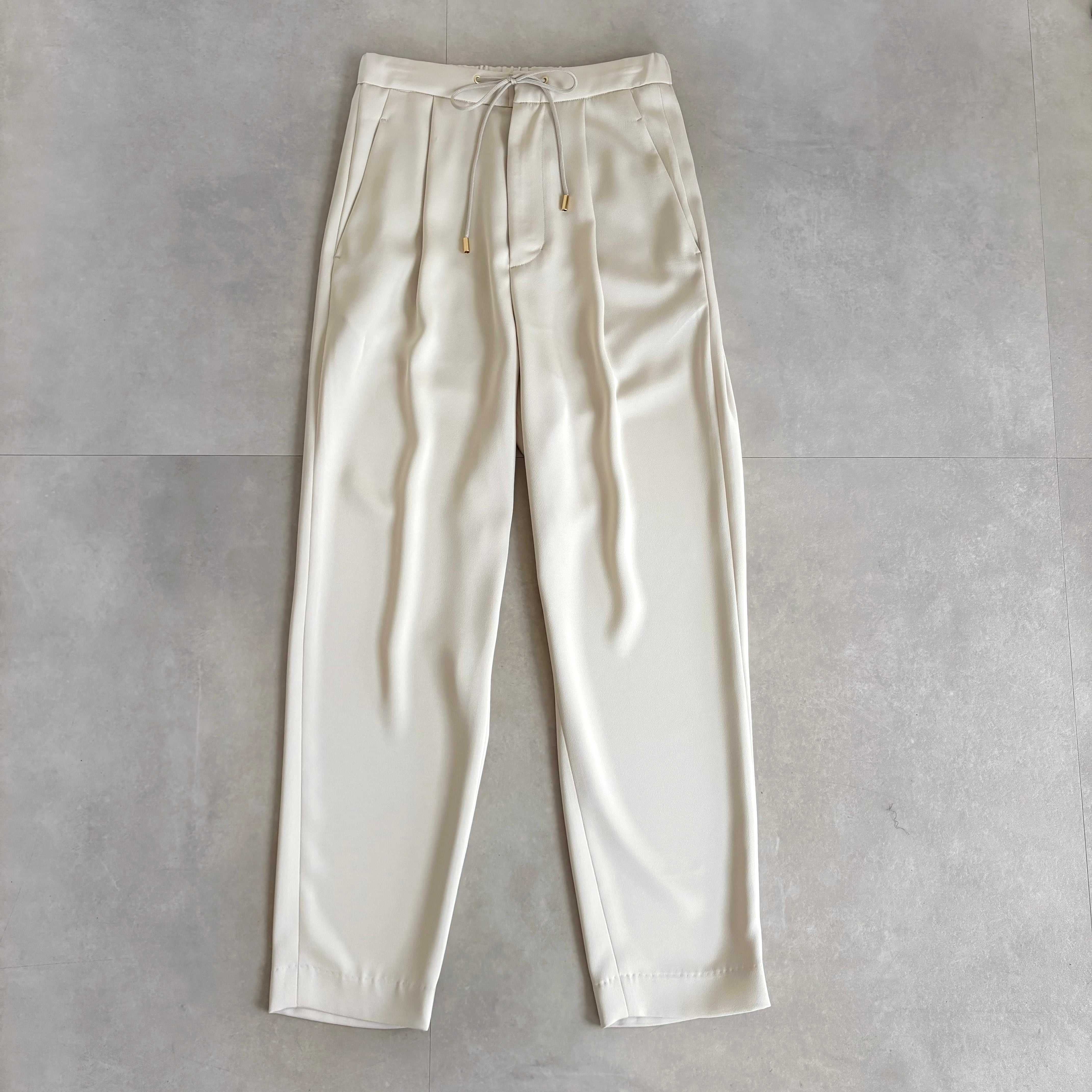 新品タグ付き　SYSORUS/シソラス　Vネック　オールインワン　ワイドパンツ パンツ | SYSORUS