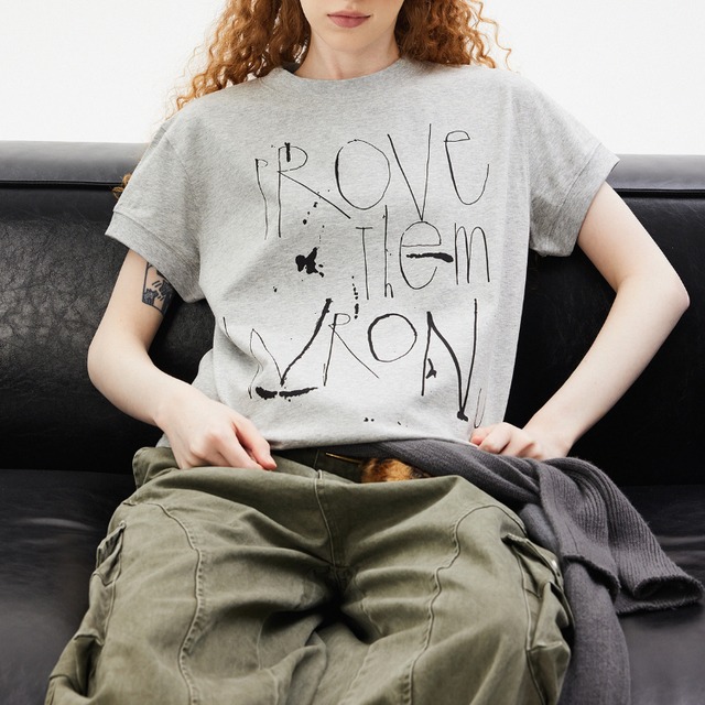 hand-drawn logo short-sleeve tee　手描き風ロゴ半袖ティー　J1044