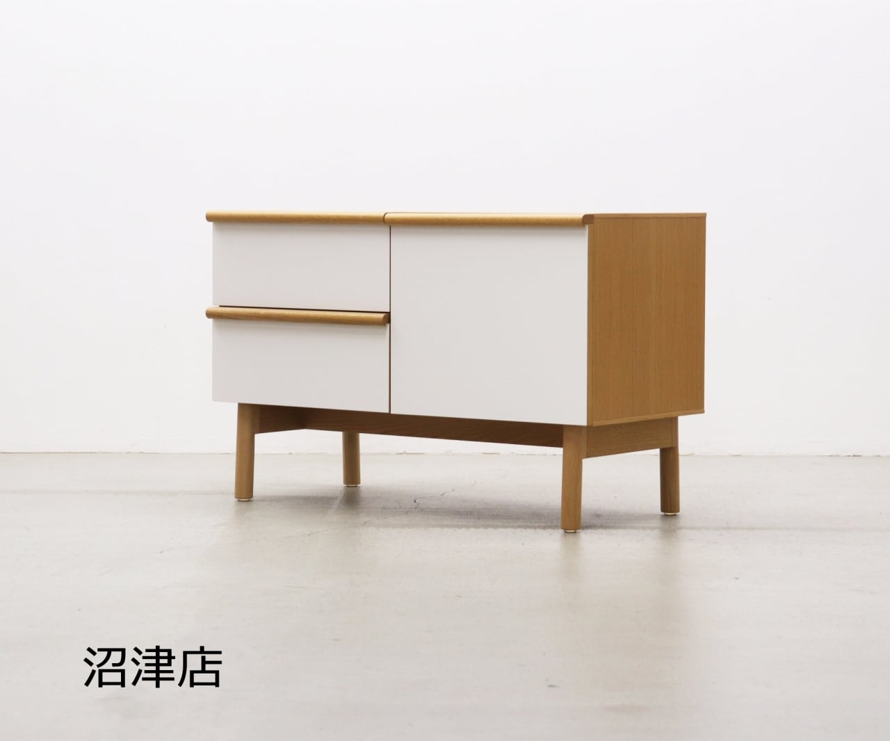 【沼津店】IDEE イデー STILT SIDEBOARD サイドボード キャビネット TV台 収納 ローボード ラック ナチュラル モダン RHK01002