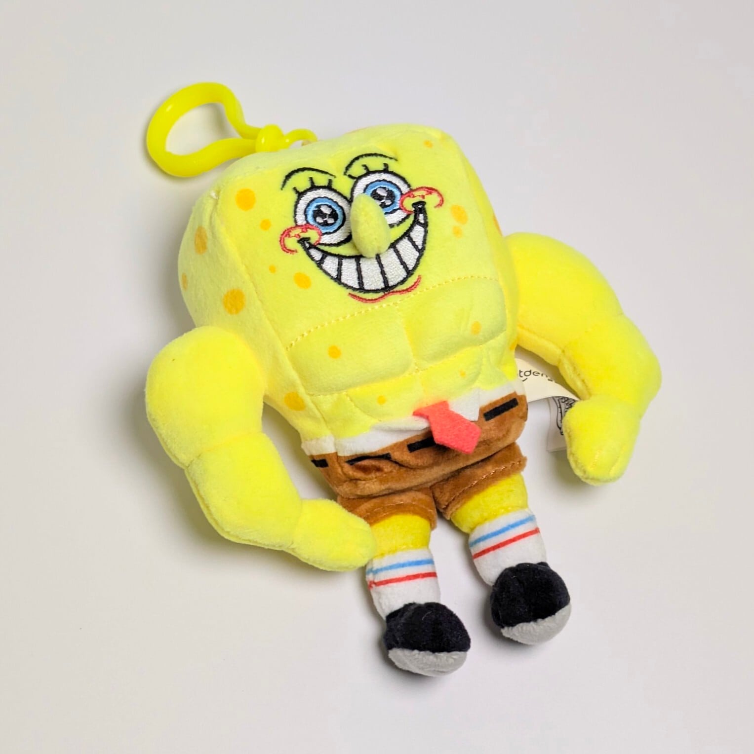 【 SpongeBob SquarePants ( スポンジボブ )  】スポンジボブ ムキムキマッチョver.  / ぬいぐるみキーホルダー / プラッシュキーホルダー 〚アメリカン雑貨 アメトイ〛