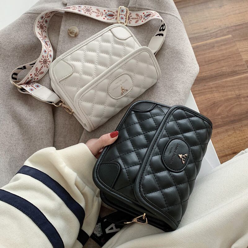 ネットセレブ人気スモールバッグ女性2020ワイルドクロスボディバッグワイドショルダーストラップウエスタンファッションショルダーバッグの新しい流行バージョン 手作りハンドバック480191803