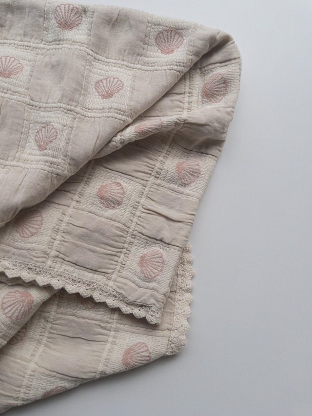 《即納》Bebe Organic / Shell Blanket