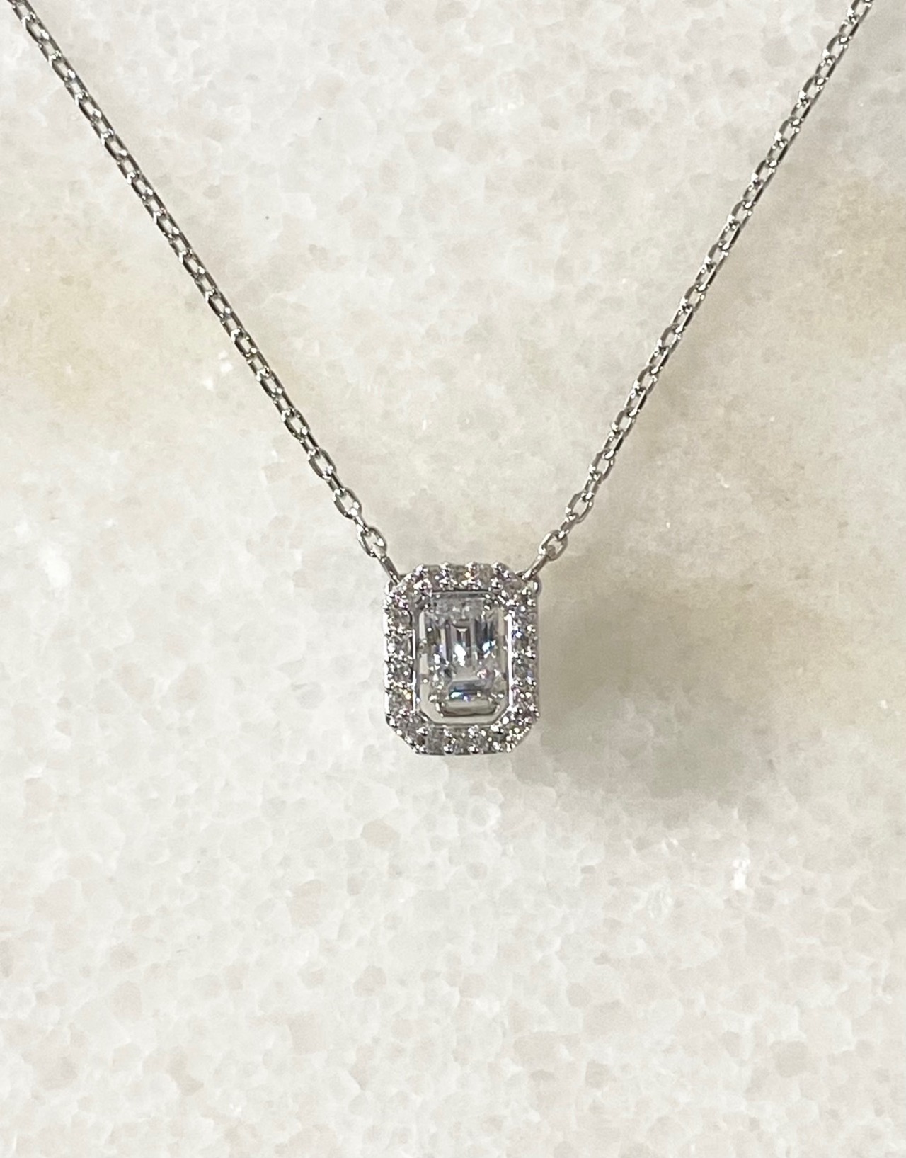 SWAROVSKI スワロフスキー ネックレス ダンシングクリスタル 5599177