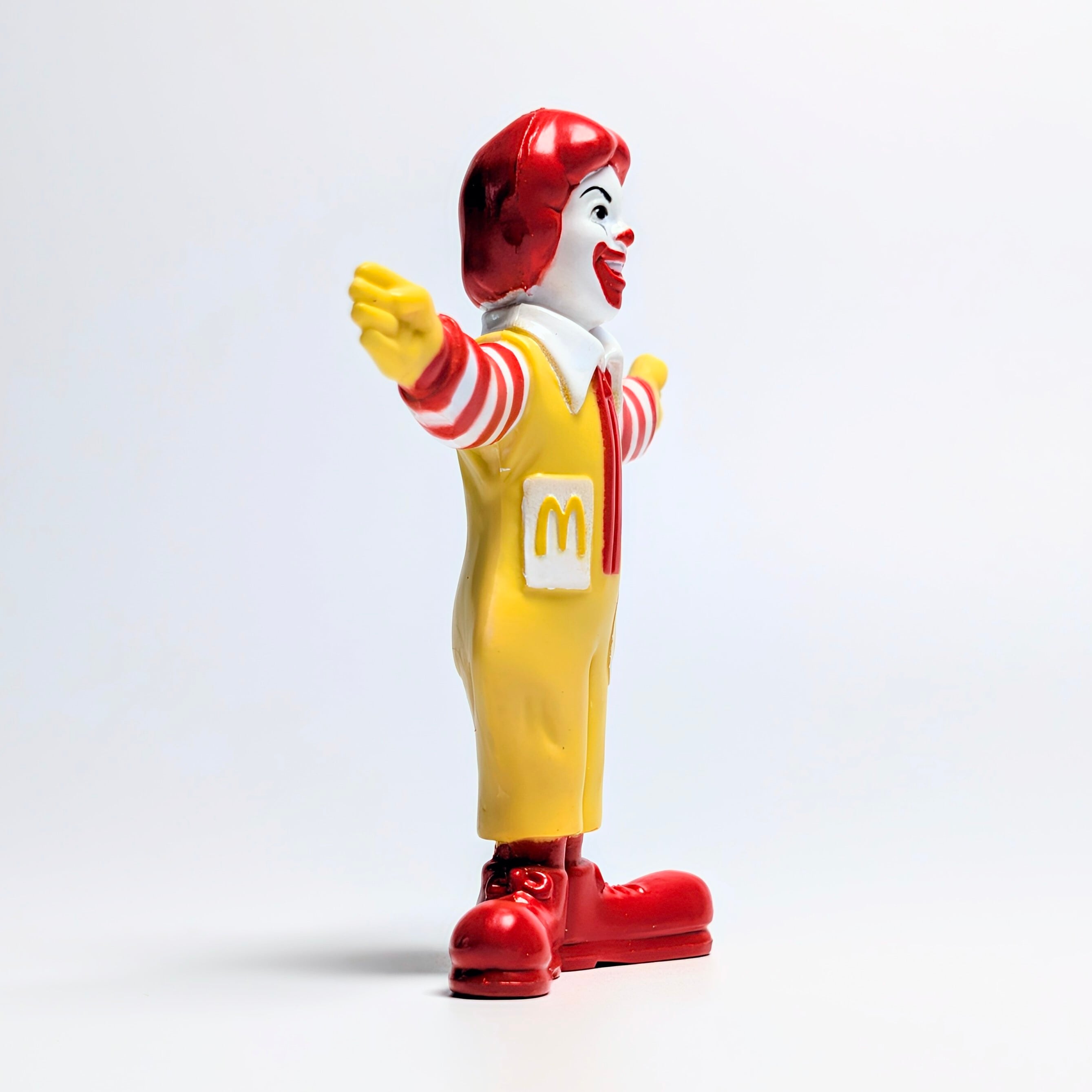 ☆ DEADSTOCK / VINTAGE 1995☆【 McDonald's  ( マクドナルド ) 】1995年海外マクドナルドミールトイ / ハロウィンシリーズ『 What am I going to be for HALLOWEEN? 』RONALD FRANKENSTEIN ロナルドフランケンシュタイン / ハッピーミール 〚アメリカン雑貨 アメトイ〛