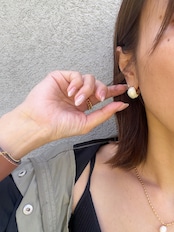 エナメルボールピアス