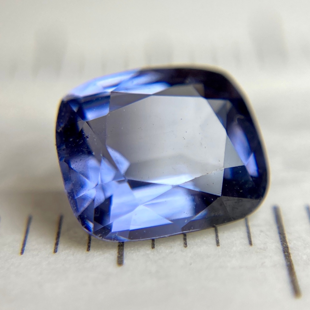 スピネル 1.16ct ブルー
