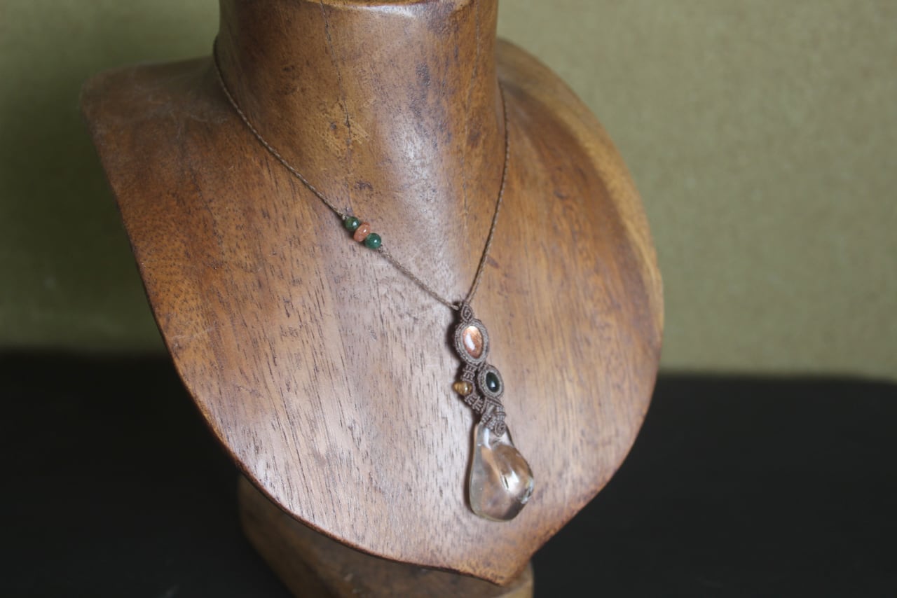Healing crystal & Sunstone & Chrome Tourmaline micro macrame pendant