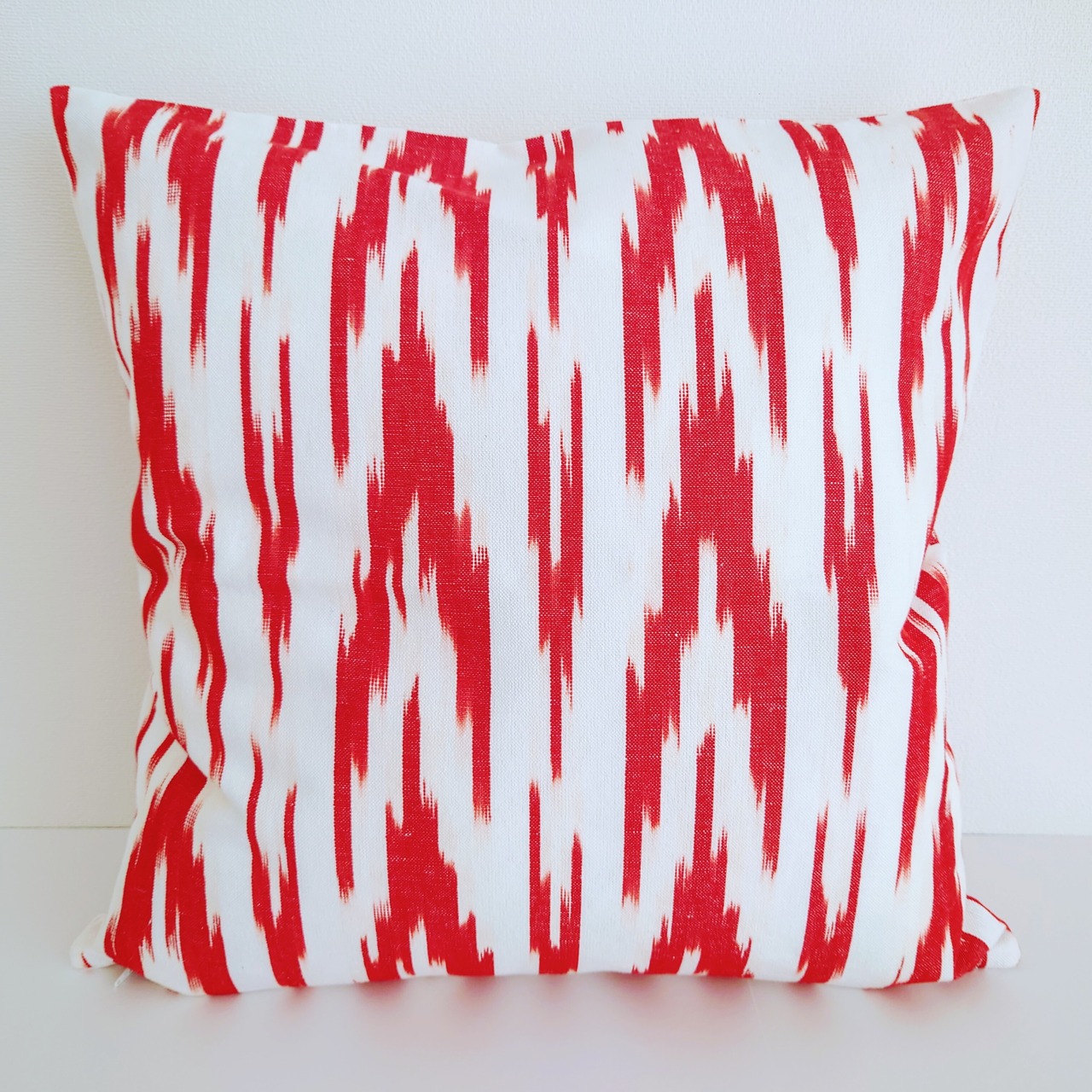 【天然繊維】伝統的織物のクッションカバー･Red109