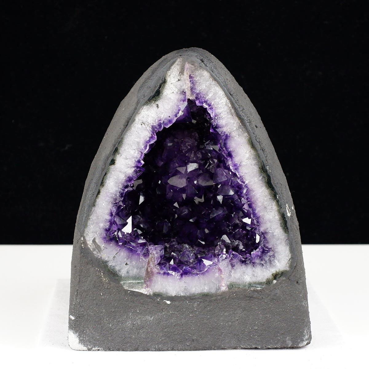 3.3Kg アメジストドーム ウルグアイ産 アメジスト ドーム 原石 置物 ジオード アメジストカペーラ amethyst 一点物  174-2187
