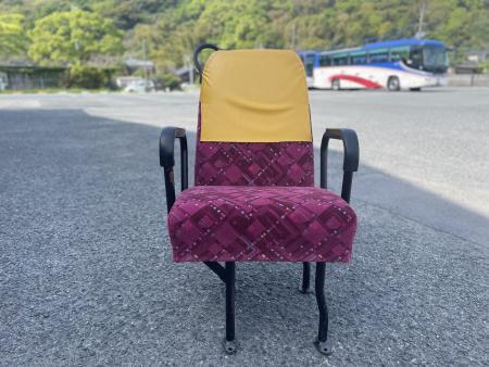 路線バスの座席　椅子 路線バスの座席 椅子 バス用シート：路線バス | 製品情報 | 天龍工業