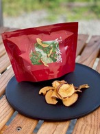 父の日ギフト化粧箱入り　（送料込み）　（ドレッシング２種）＆干しりんご１袋＆とりこめチップス（ニンニク塩）１袋＆カリポリ貝ひも1個