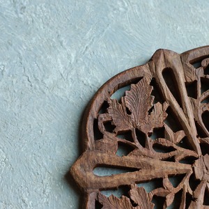 花形の味わい深い鍋敷き 4