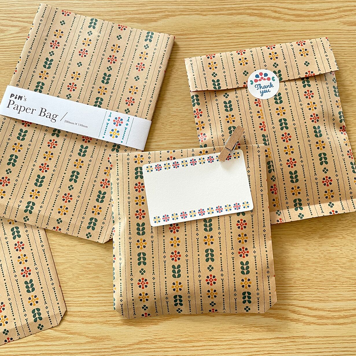 北欧フラワーの平袋〈5枚入〉マチなし 紙袋 ペーパーバッグ ギフト