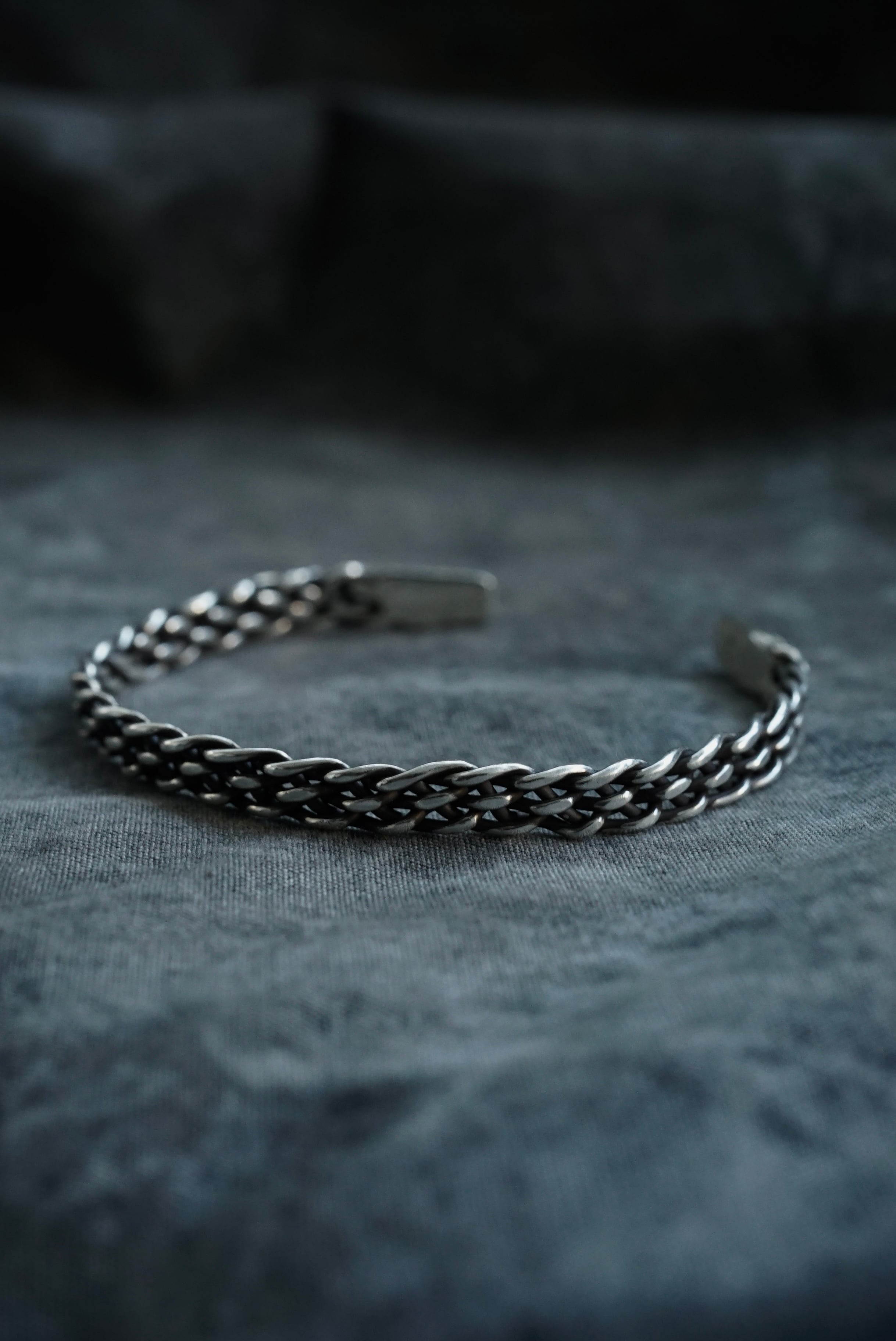 受注生産】Hand Made Silver / Chain_Braid Bangle | C O L I N A